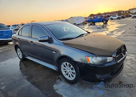 2011 Mitsubishi Lancer Es/Es Sport z USA, uszkodzony, nr VIN JA32U2FU3BU021177